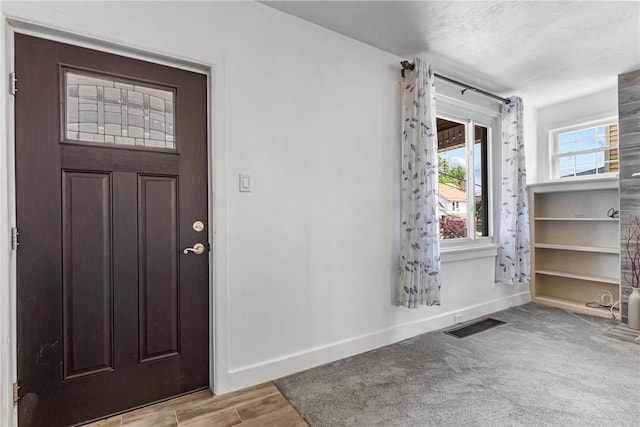 2693 Crosby Ave, Dormont, PA 15216 - foyer entrance featuring baseboards