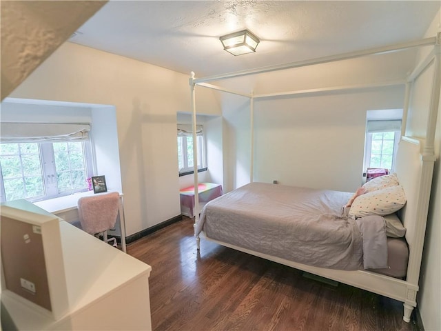 464 Avon Dr, Mt Lebanon, PA 15228 - bedroom featuring wood finished floors