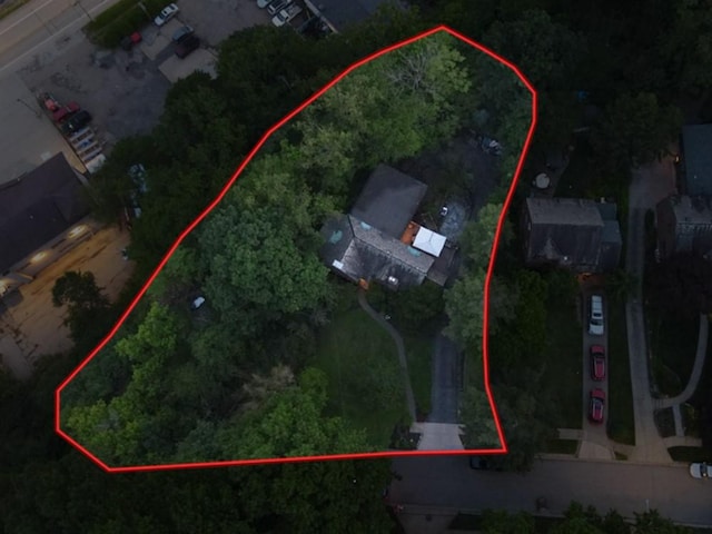 464 Avon Dr, Mt Lebanon, PA 15228 - aerial view of property's location with property boundaries highlighted