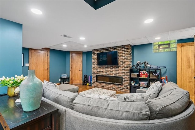 2352 Beaufort Ave, Brookline, PA 15226 - living area featuring a fireplace, wood finished floors, and recessed lighting
