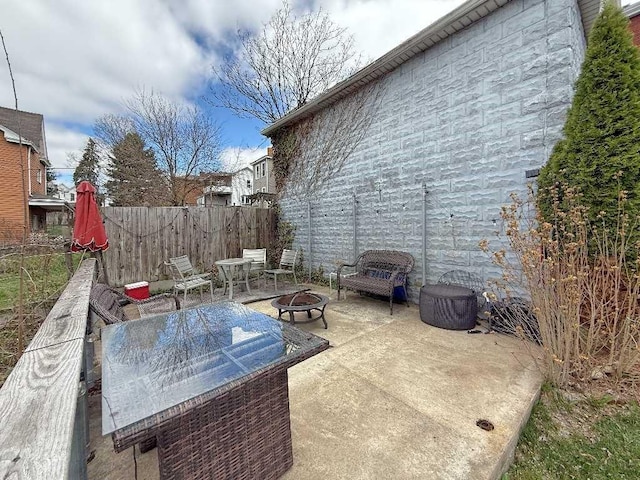 610 Southern Ave, Mt Washington, PA 15211 - view of patio / terrace featuring a fire pit