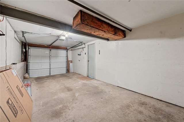 211 Old Meadow Dr, Hempfield Twp Wml, PA 15601 - garage with a garage door opener