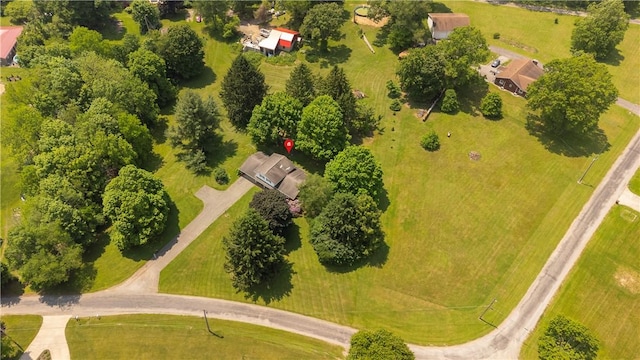 17 Lakeview Dr, Lackawannock Twp, PA 16159 - aerial view