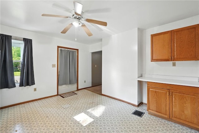 3009 33rd St, Pulaski Twp Bea, PA 15066 - unfurnished room with baseboards and a ceiling fan