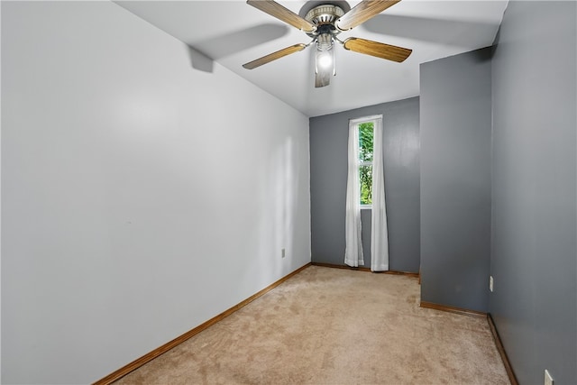 3009 33rd St, Pulaski Twp Bea, PA 15066 - spare room with light colored carpet, ceiling fan, and baseboards