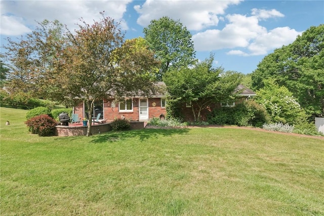 190 Pineview Dr, Pine Twp Nal, PA 15090 - view of green lawn