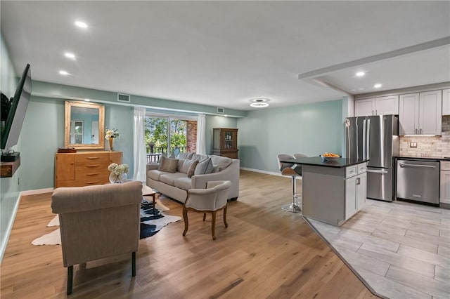 611 N Calais Dr Unit 4212, Mccandless, PA 15237 - living room featuring light wood-style floors, baseboards, and recessed lighting