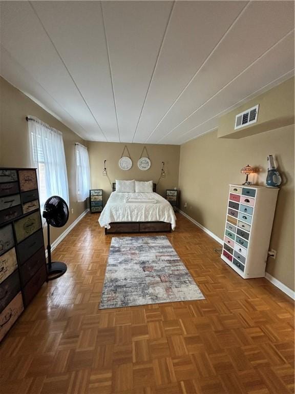 1326 6th Ave Unit 401, Beaver Falls, PA 15010 - bedroom featuring baseboards