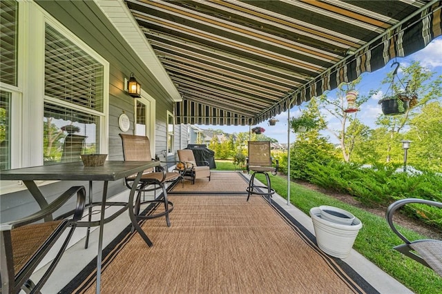 137 Summer Ln, Mount Pleasant Twp Was, PA 15057 - view of patio / terrace with outdoor dining area