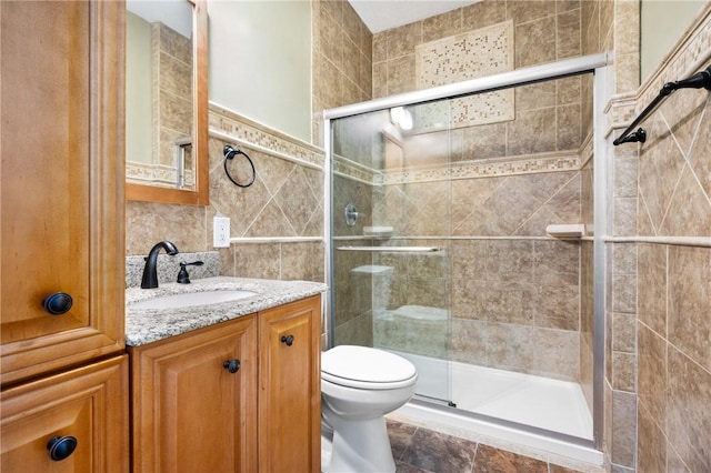 1812 Carey Way S, Side, PA 15203 - bathroom with tile walls, toilet, vanity, and a shower stall