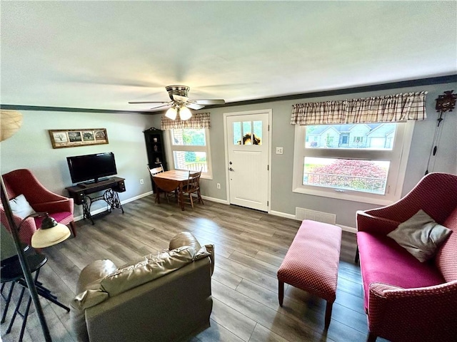 206 Richards Dr, Derry Twp, PA 15650 - living area featuring wood finished floors, baseboards, and ceiling fan