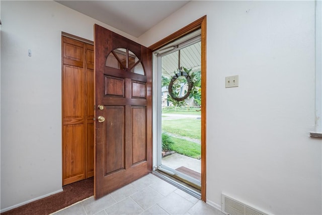 102 Jordan St, Bethel Park, PA 15102 - entryway with baseboards
