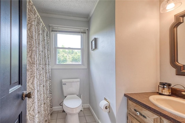 4822 W State St, Mahoning Twp Law, PA 16116 - bathroom featuring crown molding, toilet, vanity, tile patterned flooring, and baseboards