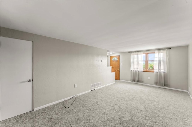 582 Brinwood Ave, Baldwin Boro, PA 15227 - carpeted spare room featuring baseboards