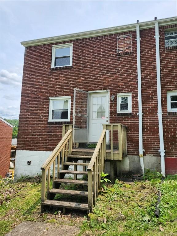 305 Charles Ter, Jeannette, PA 15644 - view of front of home featuring brick siding