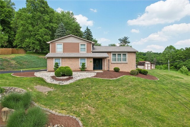 100 Welty Dr, Allegheny Twp Wml, PA 15068 - tri-level home with brick siding