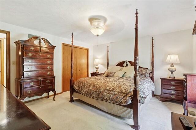 100 Welty Dr, Allegheny Twp Wml, PA 15068 - carpeted bedroom with a closet