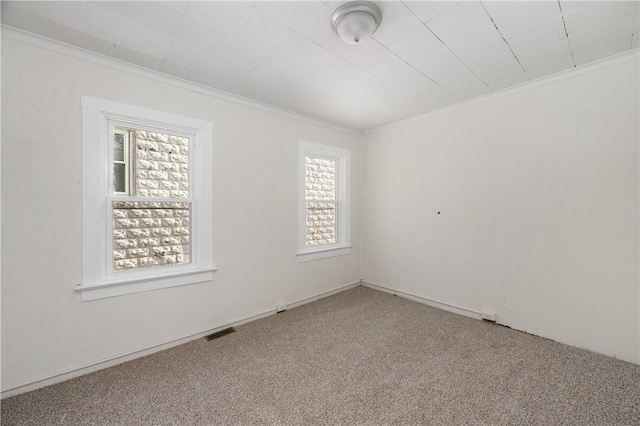 330 N Elm St, City Of But Nw, PA 16001 - empty room with carpet and crown molding
