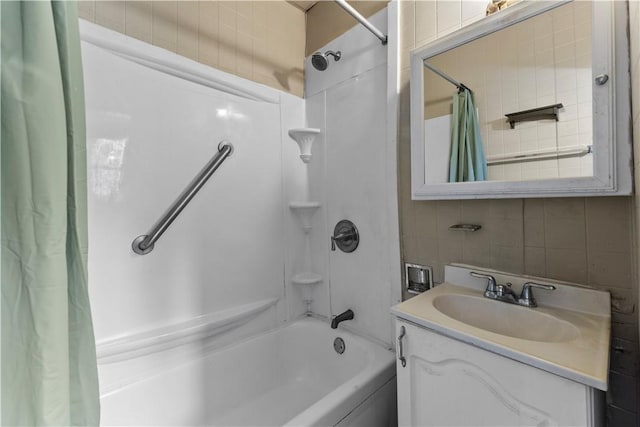 222 Marshall Ave, Observatory Hill, PA 15214 - full bathroom featuring shower / tub combo, tile walls, and vanity