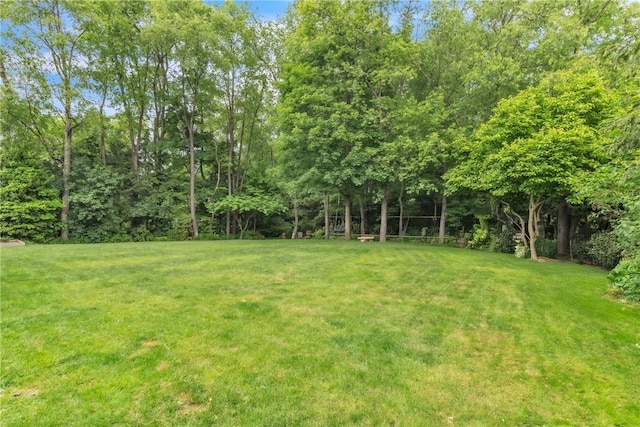 106 Shawnee Dr, Center Twp But, PA 16001 - view of green lawn