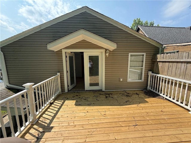 635 Valley St, Oakmont, PA 15139 - view of wooden deck