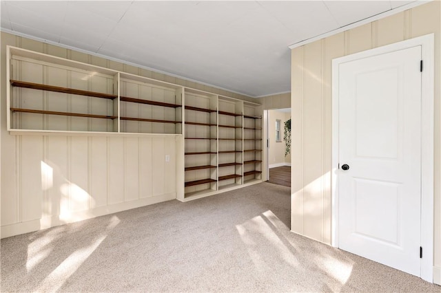 4649 Rolling Hills Rd, Whitehall, PA 15236 - walk in closet featuring carpet