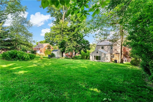 4649 Rolling Hills Rd, Whitehall, PA 15236 - view of grassy yard featuring an outbuilding