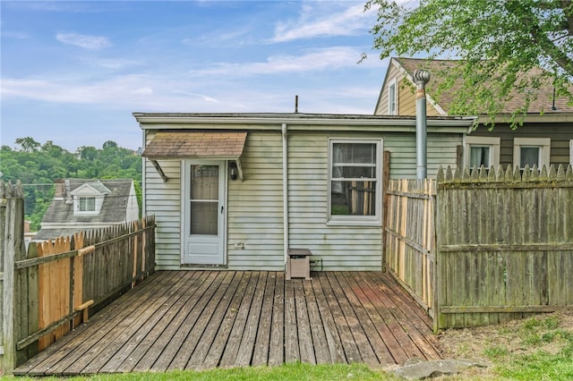 1913 Saint Paul St, South Side, PA 15203 - view of wooden terrace