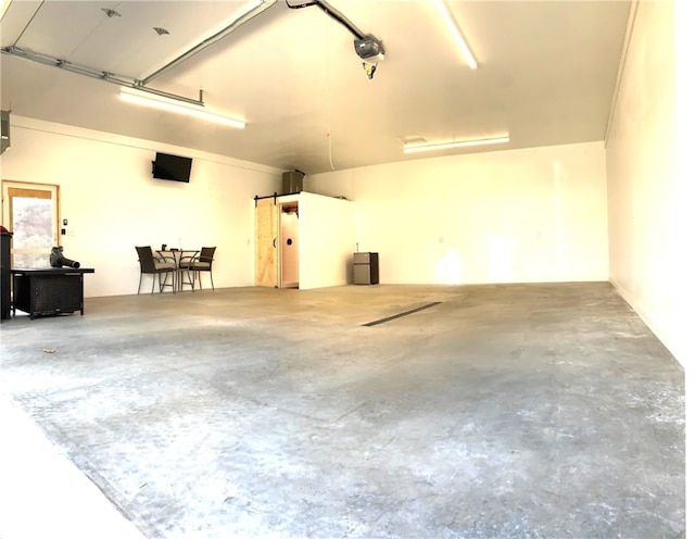 198 Gastown Rd, Plumcreek Twp, PA 15774 - view of garage