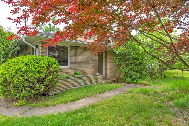 326 Pinevue Dr, Monroeville, PA 15146 - view of front facade