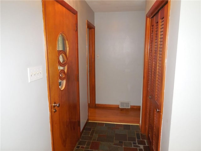 1118 Fairlane Dr, Hopewell Twp Bea, PA 15001 - hall with stone finish floors and baseboards