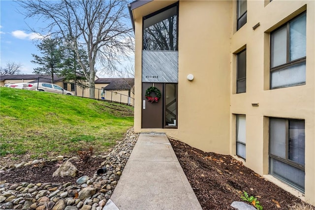 2034 Swallow Hill Rd Unit 403, Pittsburgh, PA 15220 - entrance to property with stucco siding and a lawn