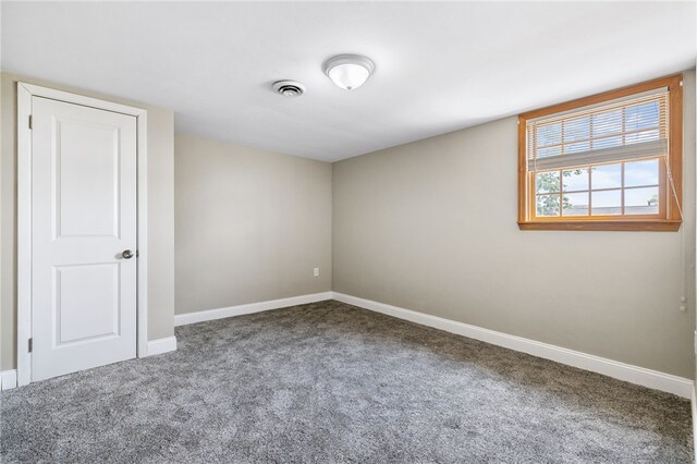 11660 Dennis Cir N, Huntingdon, PA 15642 - carpeted spare room featuring baseboards