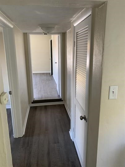 551-555 New Alexandria Rd, Hempfield Twp Wml, PA 15601 - hallway with wood finished floors and baseboards