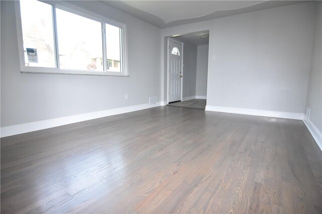135 Marham Rd, Munhall, PA 15120 - photo 7
