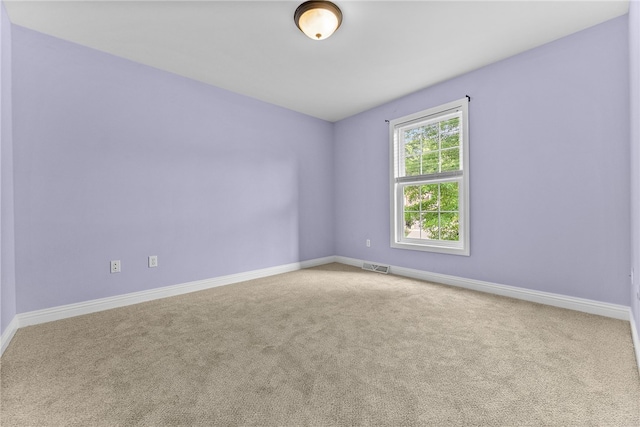 621 Columbia Ct, Adams Twp, PA 16046 - spare room featuring carpet and baseboards