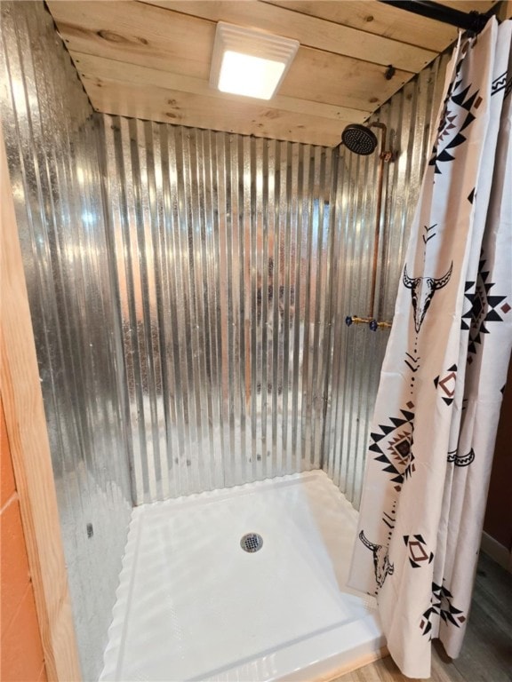 229 Chamberlain St, Allegheny Twp Wml, PA 15656 - full bath with a stall shower