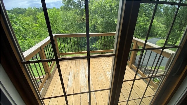 277 Dunn Rd, Hempfield Twp Wml, PA 15601 - entryway featuring a forest view