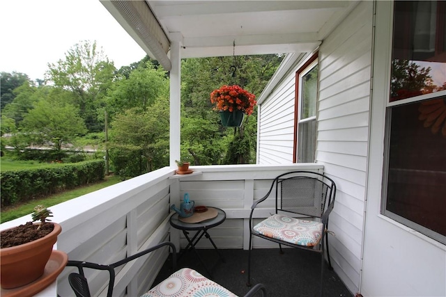 1467 Hayden Blvd, Elizabeth Twp/Boro, PA 15037 - view of balcony