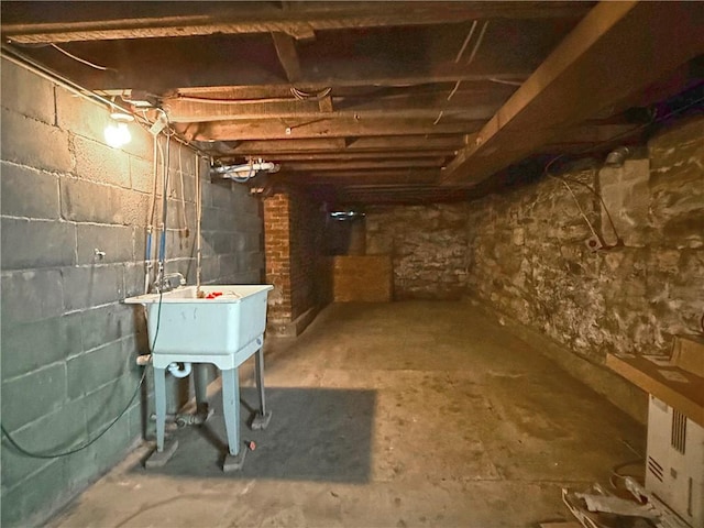419 Washington Ave, Leechburg Boro, PA 15656 - view of unfinished basement