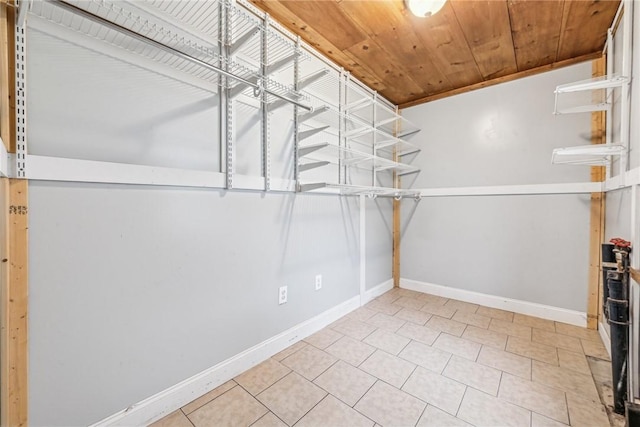 316 Dutchman Run Rd, Lower Burrell, PA 15068 - walk in closet featuring tile patterned flooring