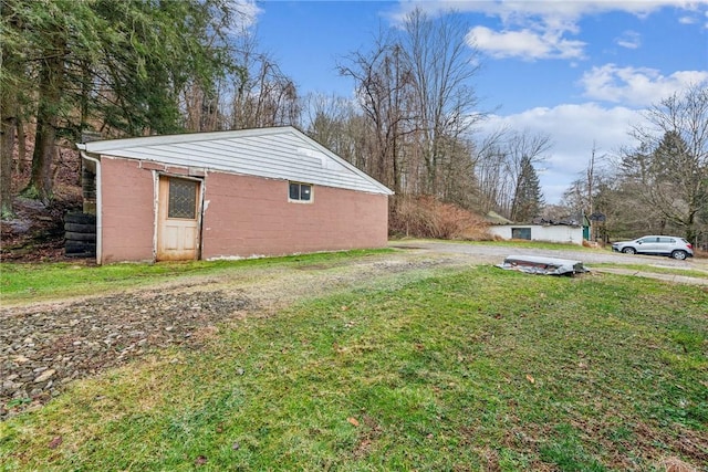 316 Dutchman Run Rd, Lower Burrell, PA 15068 - view of green lawn