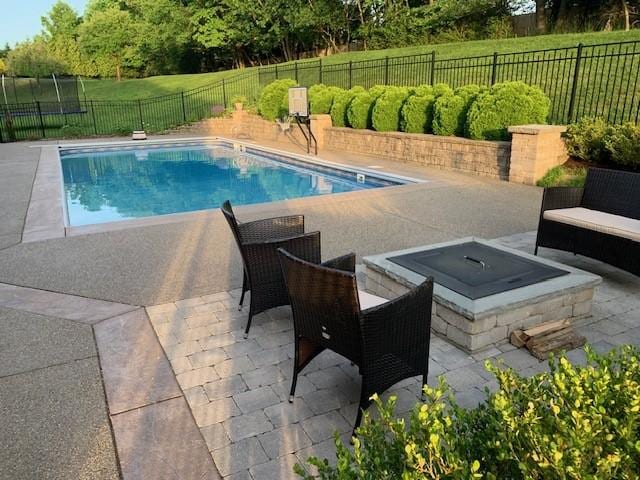 3124 Canterbury Dr, Hampton, PA 15101 - view of pool with a patio area and a fenced backyard