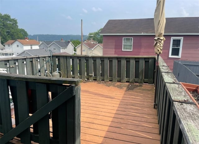 622 E 10th Ave, Tarentum, PA 15084 - wooden deck with a residential view