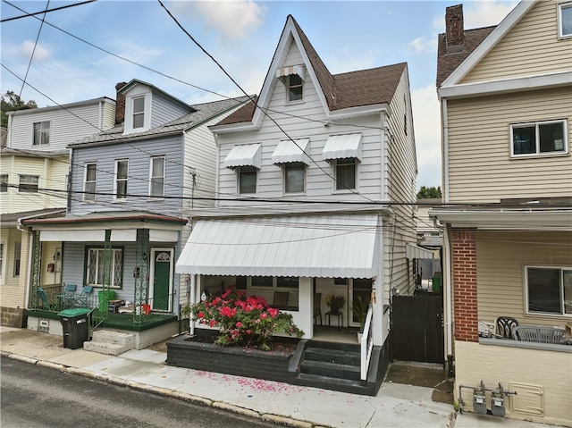 216 11th St, Sharpsburg, PA 15215 - multi unit property featuring a porch