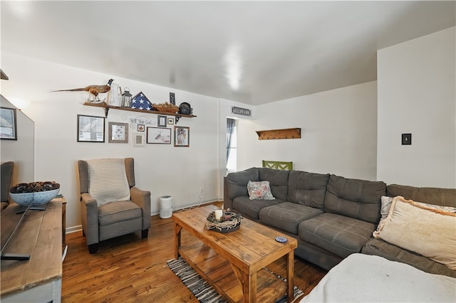 216 11th St, Sharpsburg, PA 15215 - living area with wood finished floors