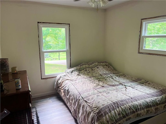358 Mahood Rd, Center Twp But, PA 16001 - bedroom with light wood finished floors and baseboards