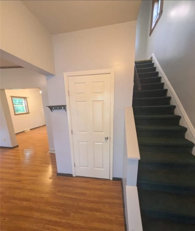 115 N Ray St, New Castle/3Rd, PA 16101 - staircase featuring wood finished floors