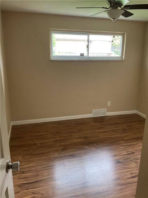 157 Suncrest Dr, Verona, PA 15147 - unfurnished room featuring wood finished floors, ceiling fan, and baseboards