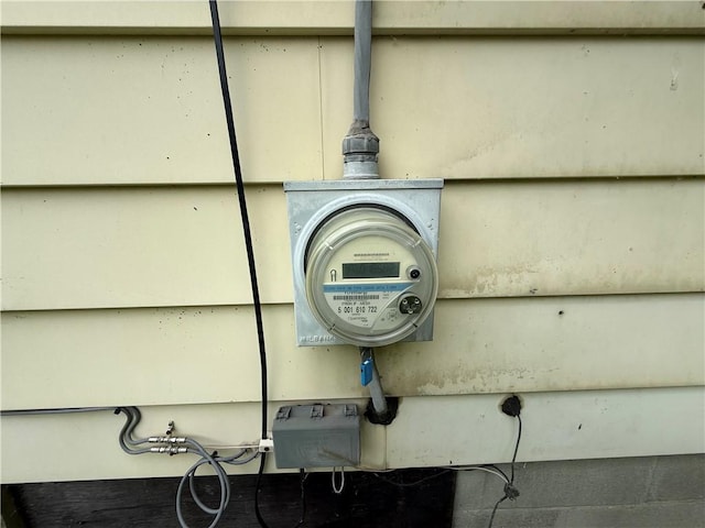 201 Cowanshannock Rd, Rayburn Twp, PA 16201 - exterior view of electric meter